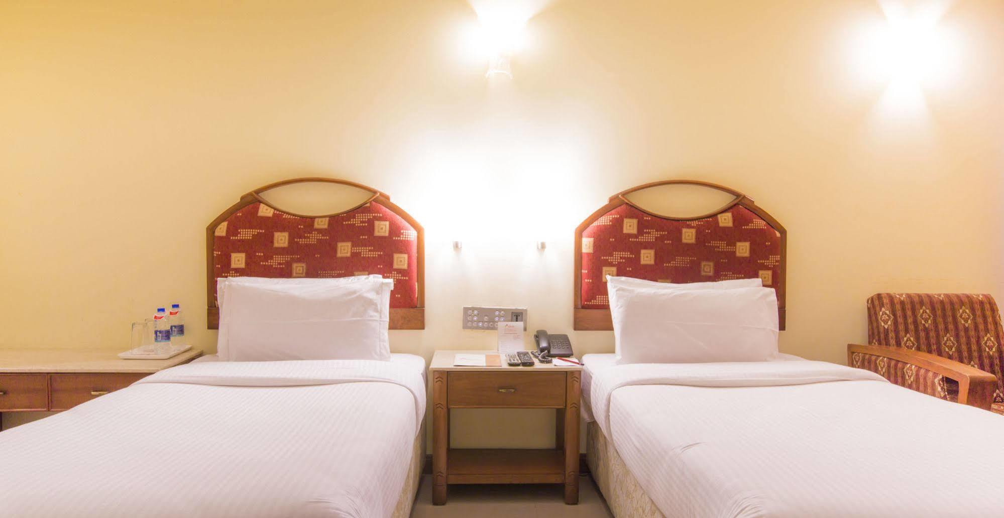 Hotel Airport International Мумбаї Екстер'єр фото